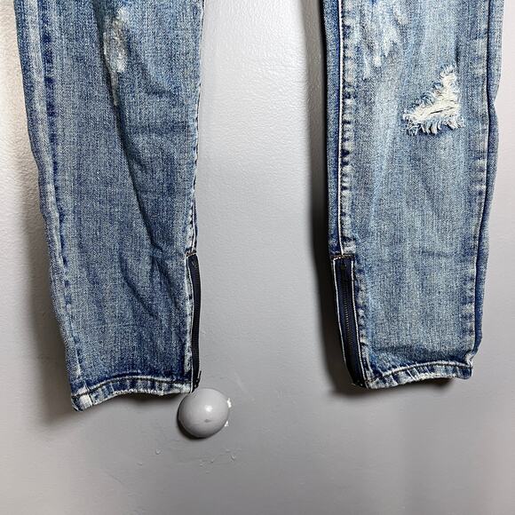 TOBI Women’s Boyfriend Jeans Sz 26 Blue Distressed Ripped Relaxed Fit NWT - Picture 9 of 10